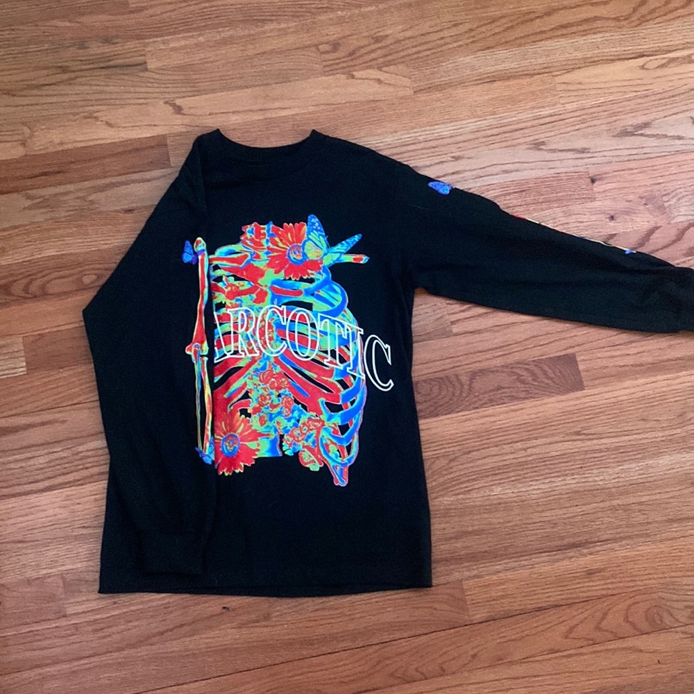 GNARCOTIC LIL GNAR “NOT DEAD YET” long sleeve tee